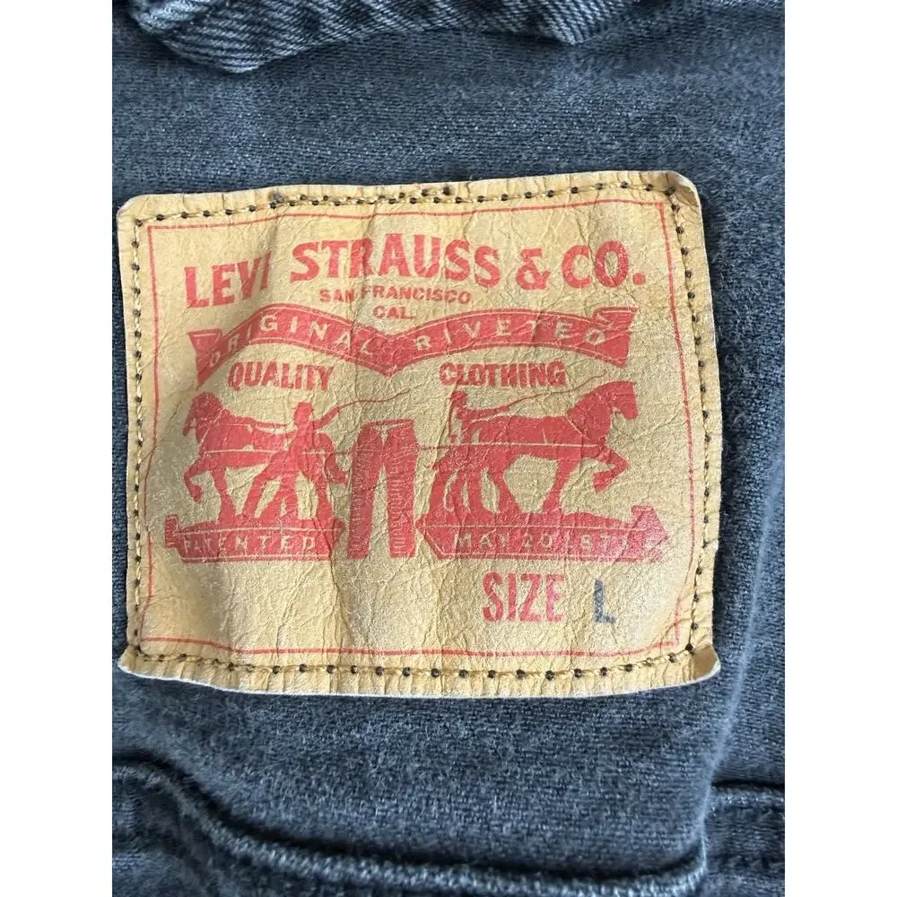 Levi's Black Denim Trucker Jacket - Picture 3 of 12
